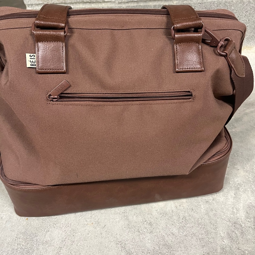 Beis The Mini Weekender in Maple